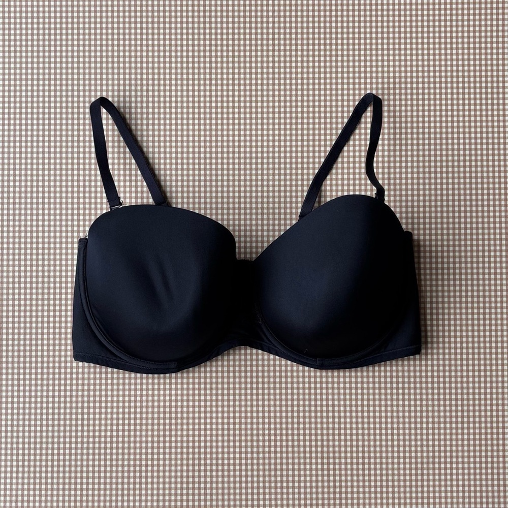 Vanity Fair black bra. Underwire Size‎ 42 DD
